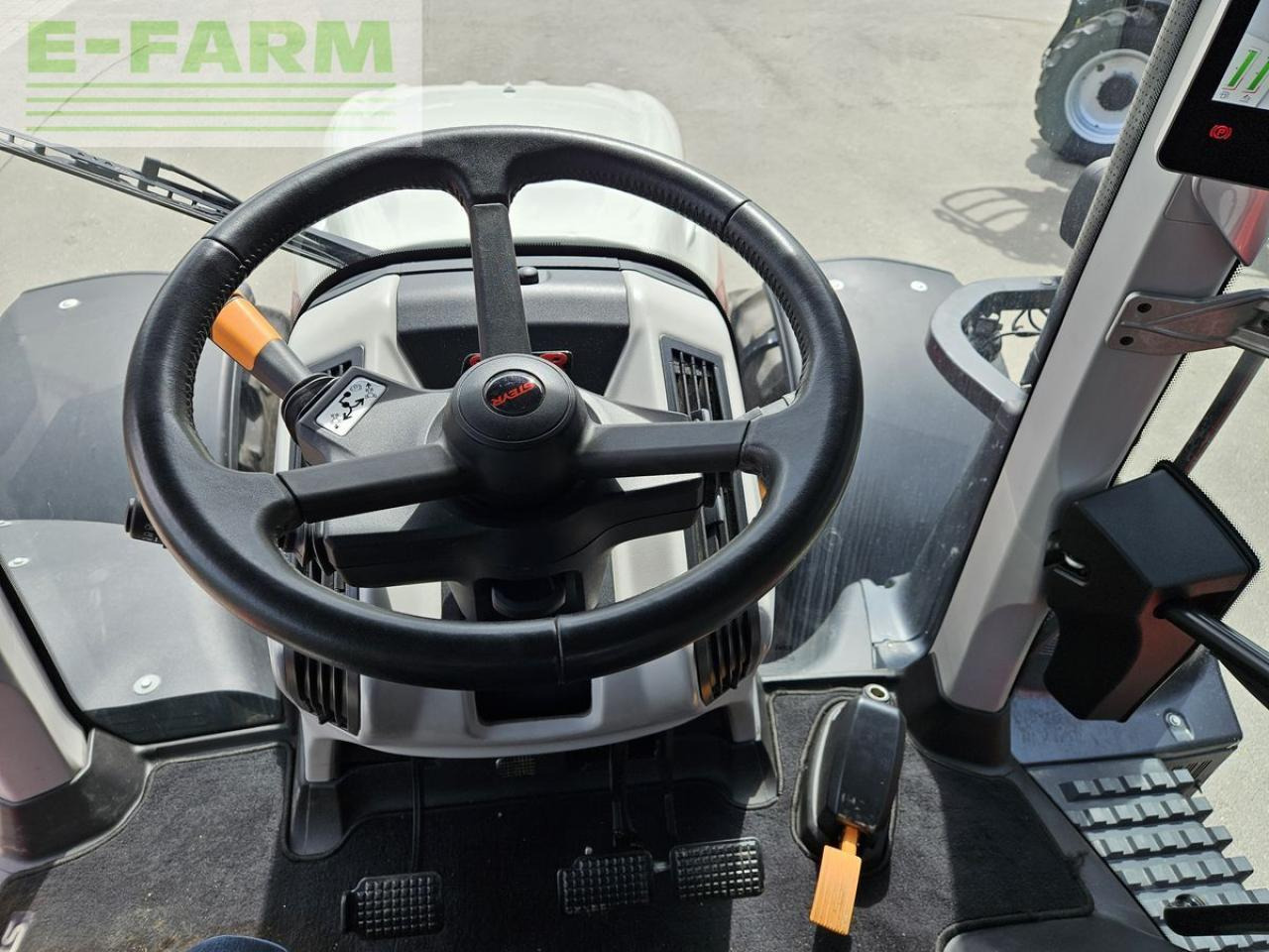 Steyr 6300 terrus cvt (stage v) CVT - Трактор: фото 4 Steyr 6300 terrus cvt (stage v) CVT - Трактор: фото 4