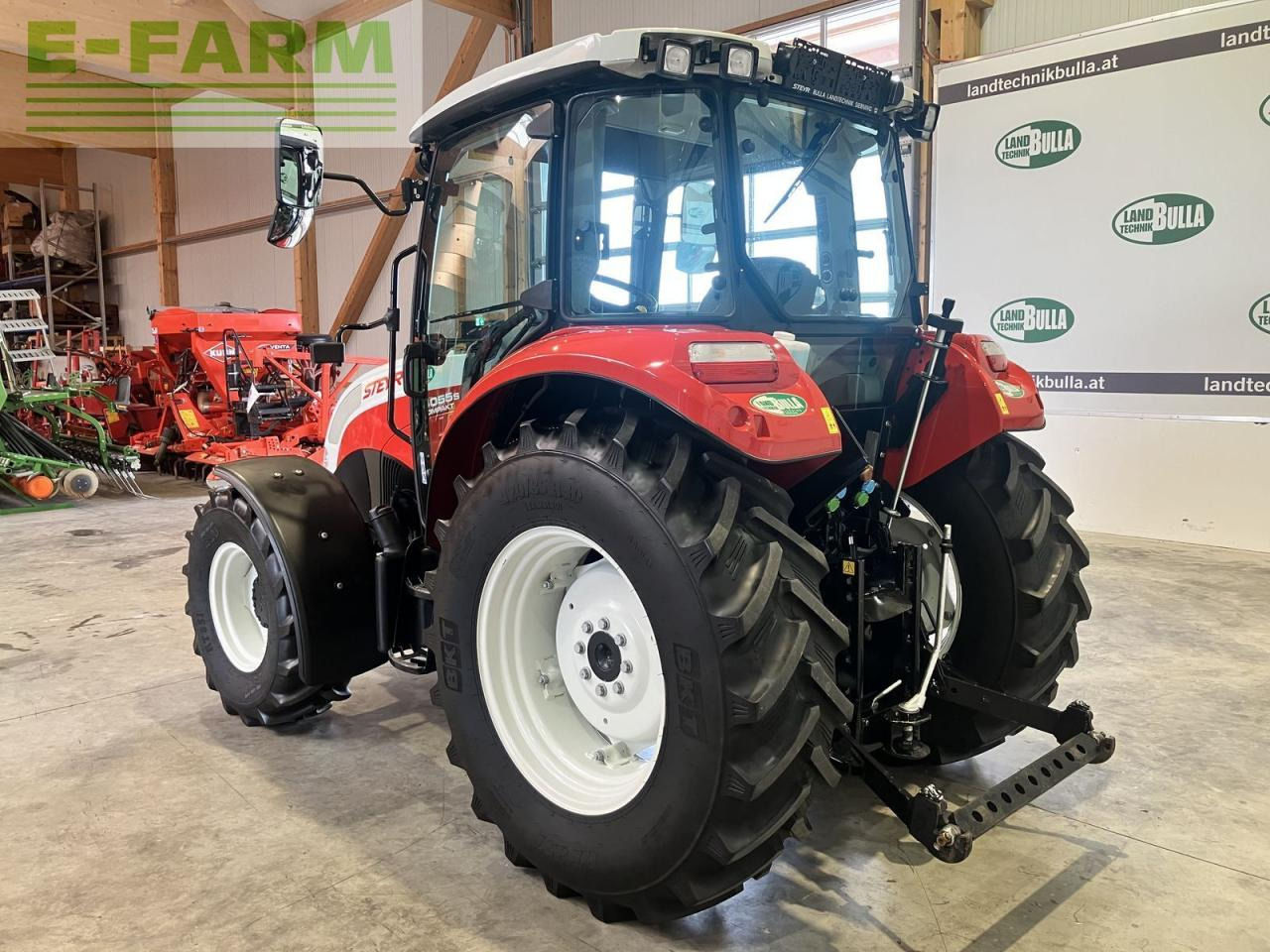 Steyr kompakt 4055 s komfort S - Трактор: фото 4 Steyr kompakt 4055 s komfort S - Трактор: фото 4
