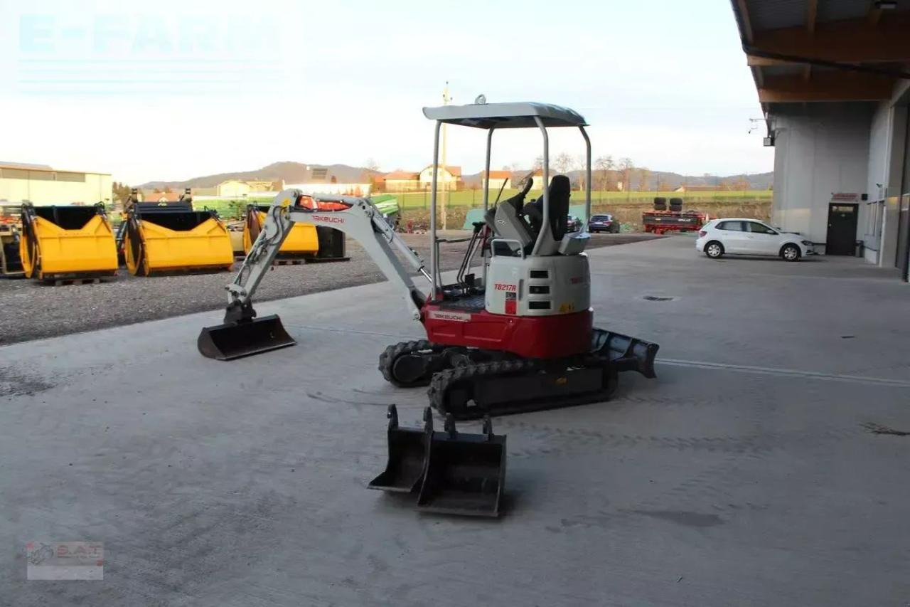 Takeuchi takeuchi tb 217 r minibagger - bagger - Міні-екскаватор: фото 4 Takeuchi takeuchi tb 217 r minibagger - bagger - Міні-екскаватор: фото 4