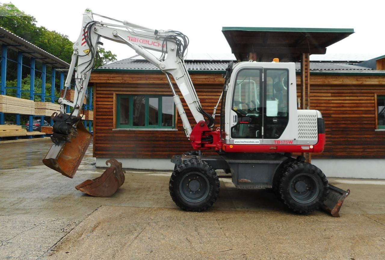 Takeuchi tb 175w mit powertilt + hydr. sw + 2 löffel - Міні-екскаватор: фото 1 Takeuchi tb 175w mit powertilt + hydr. sw + 2 löffel - Міні-екскаватор: фото 1