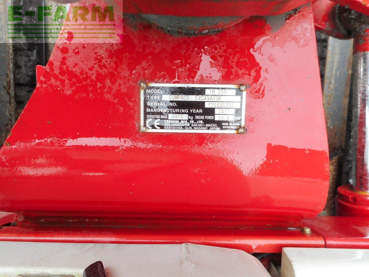 Takeuchi tb 250 ( 4.965kg ) hydr. sw + 2 löffel + alle le - Гусеничний екскаватор: фото 5 Takeuchi tb 250 ( 4.965kg ) hydr. sw + 2 löffel + alle le - Гусеничний екскаватор: фото 5