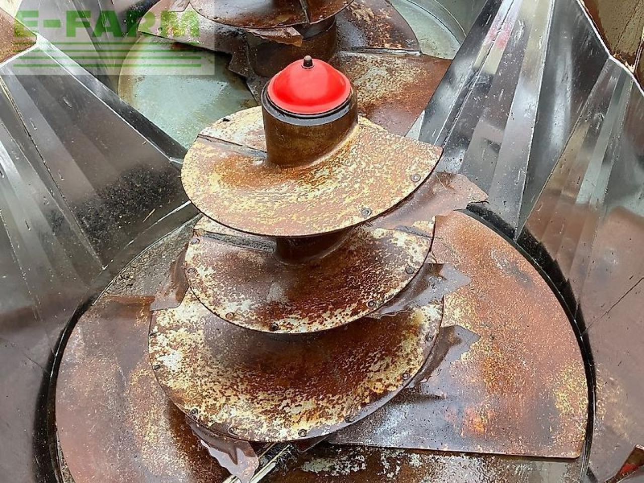 Trioliet solomix 2/2400 vlh-b - Техніка для тваринництва: фото 5 Trioliet solomix 2/2400 vlh-b - Техніка для тваринництва: фото 5