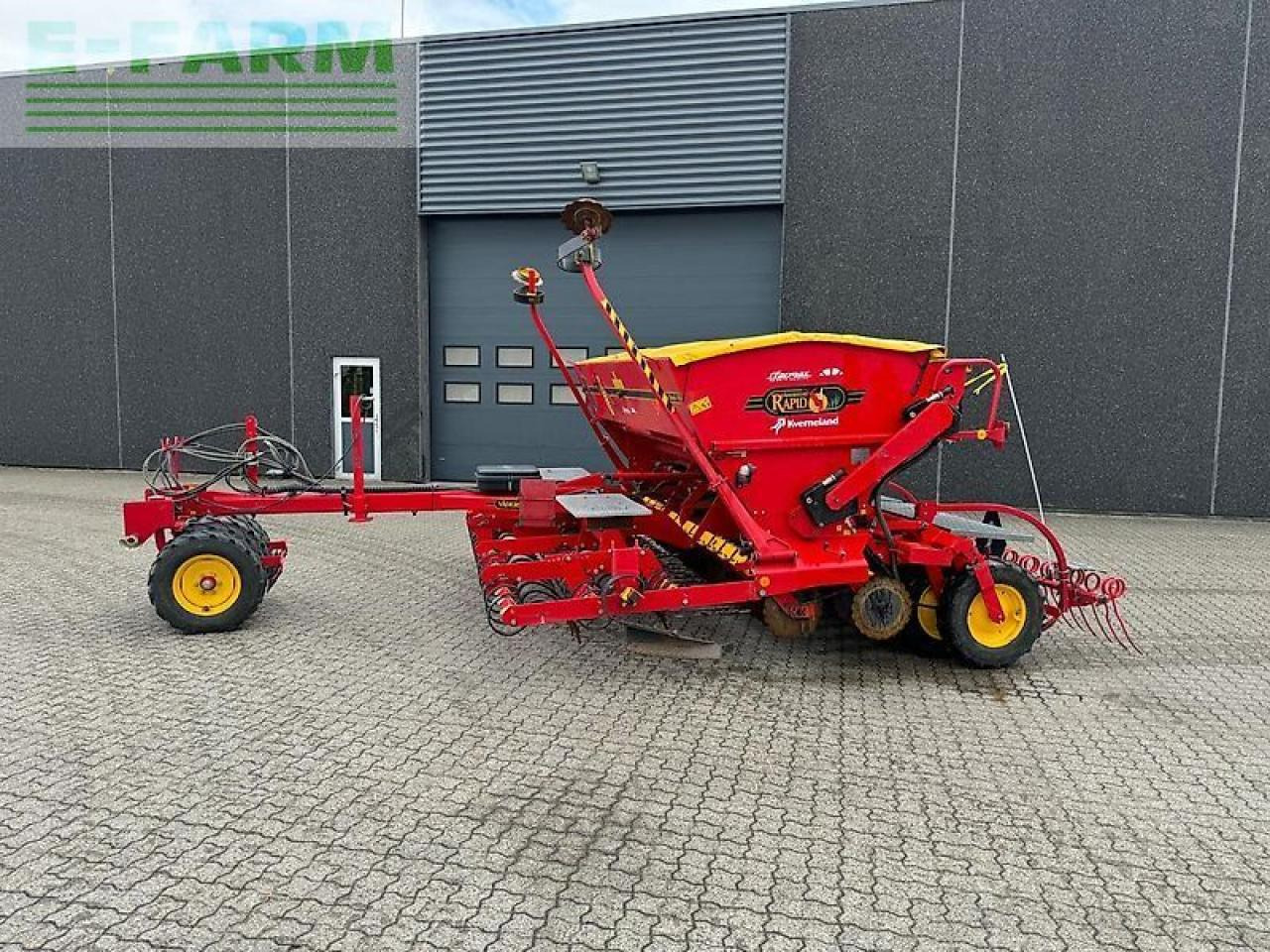 Väderstad rapid 400c - Сівалка: фото 1 Väderstad rapid 400c - Сівалка: фото 1