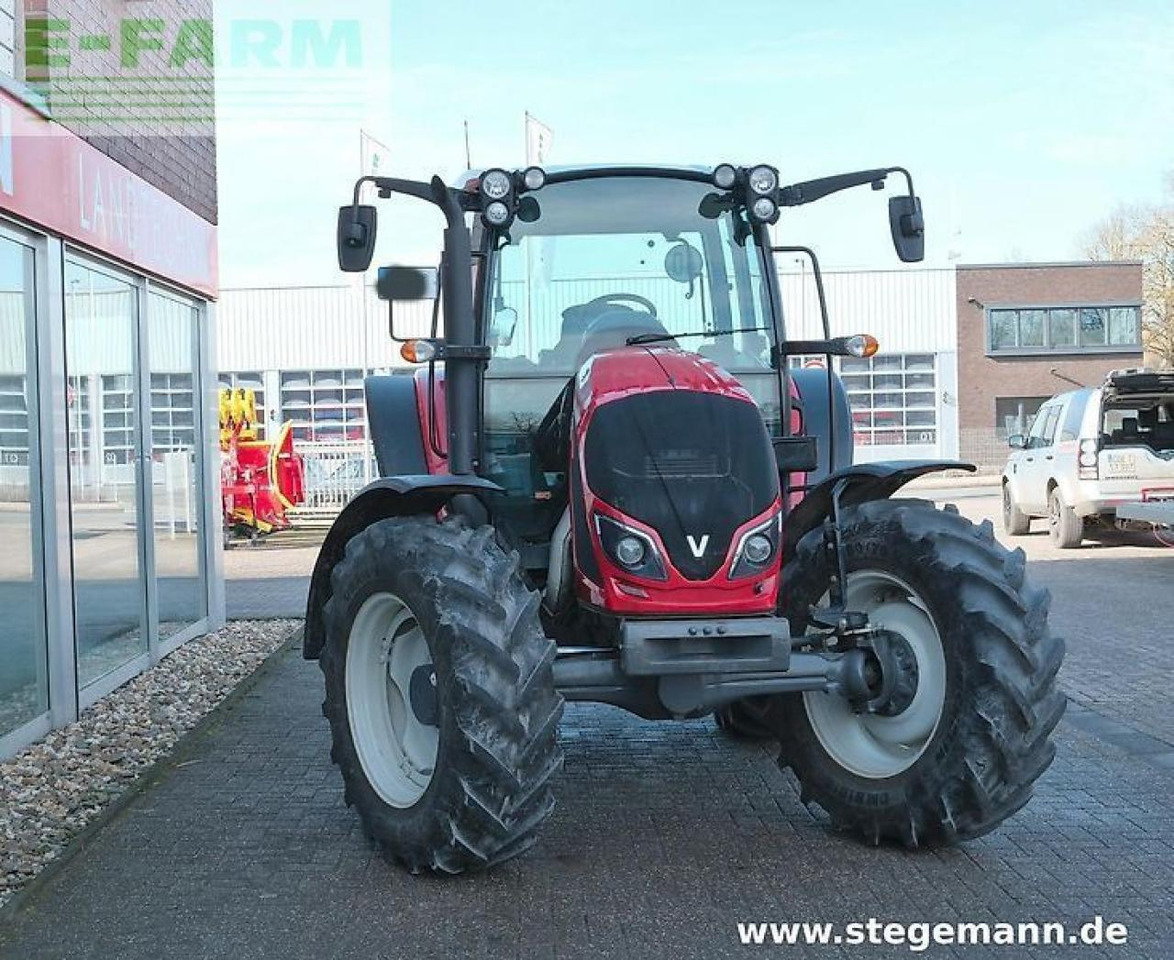 Valtra a 104 - Трактор: фото 2 Valtra a 104 - Трактор: фото 2