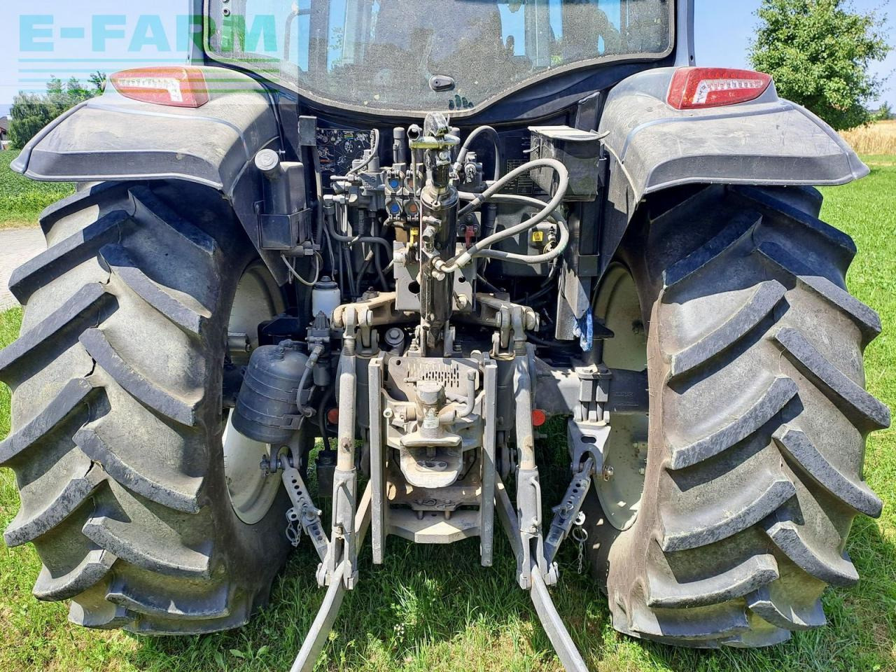 Valtra a 74 - Трактор: фото 3 Valtra a 74 - Трактор: фото 3