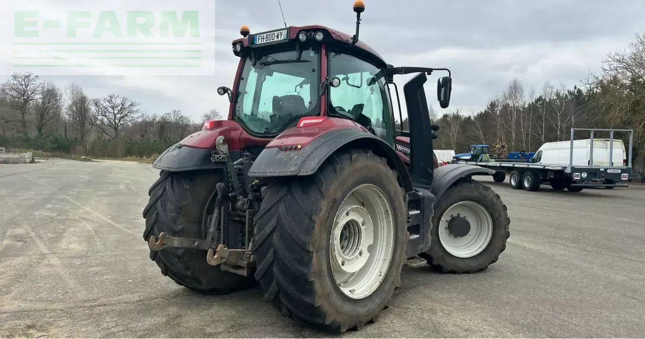 Valtra t 214 v smarttouch - Трактор: фото 4 Valtra t 214 v smarttouch - Трактор: фото 4