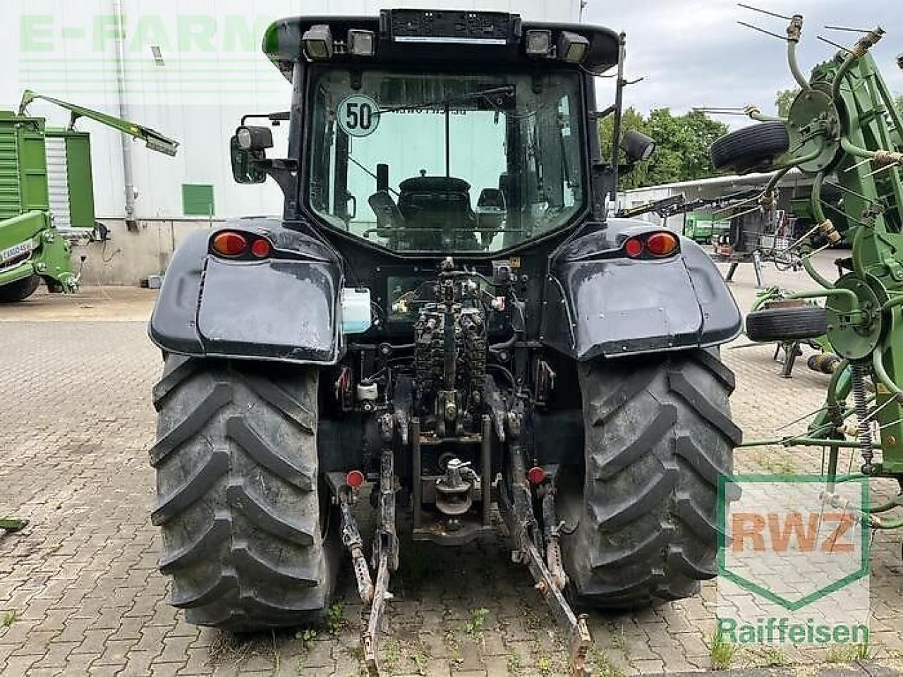 Valtra t202d - Трактор: фото 3 Valtra t202d - Трактор: фото 3