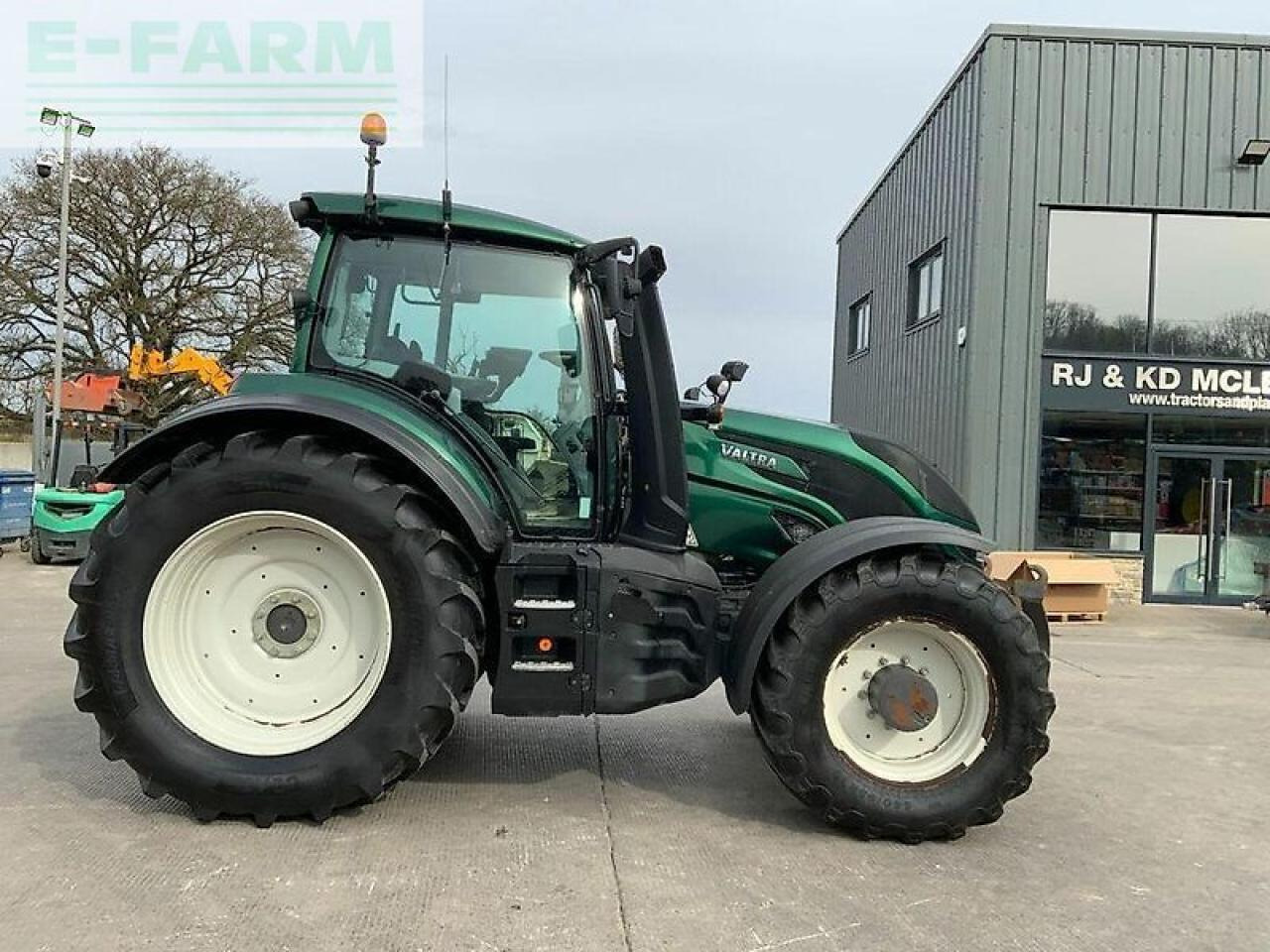 Valtra t214 direct tractor (st22267) Direct - Трактор: фото 1 Valtra t214 direct tractor (st22267) Direct - Трактор: фото 1