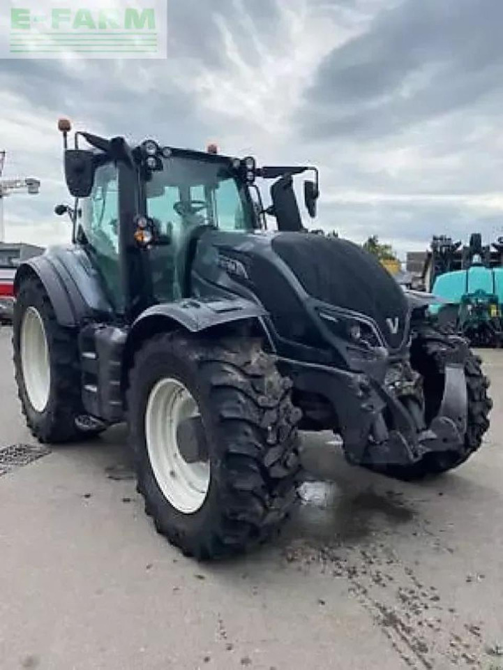 Valtra t234 versu Versu - Трактор: фото 2 Valtra t234 versu Versu - Трактор: фото 2