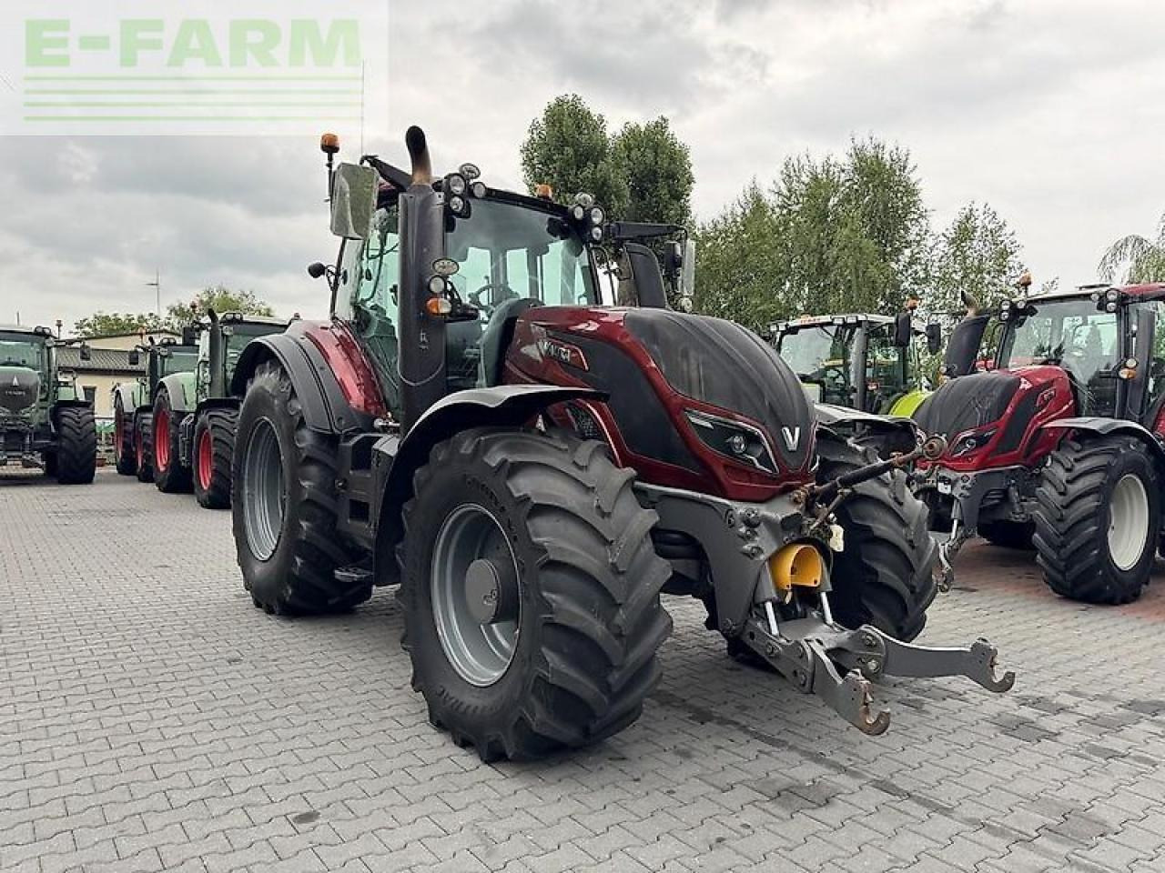 Valtra t234 versu smarttouch Versu - Трактор: фото 3 Valtra t234 versu smarttouch Versu - Трактор: фото 3