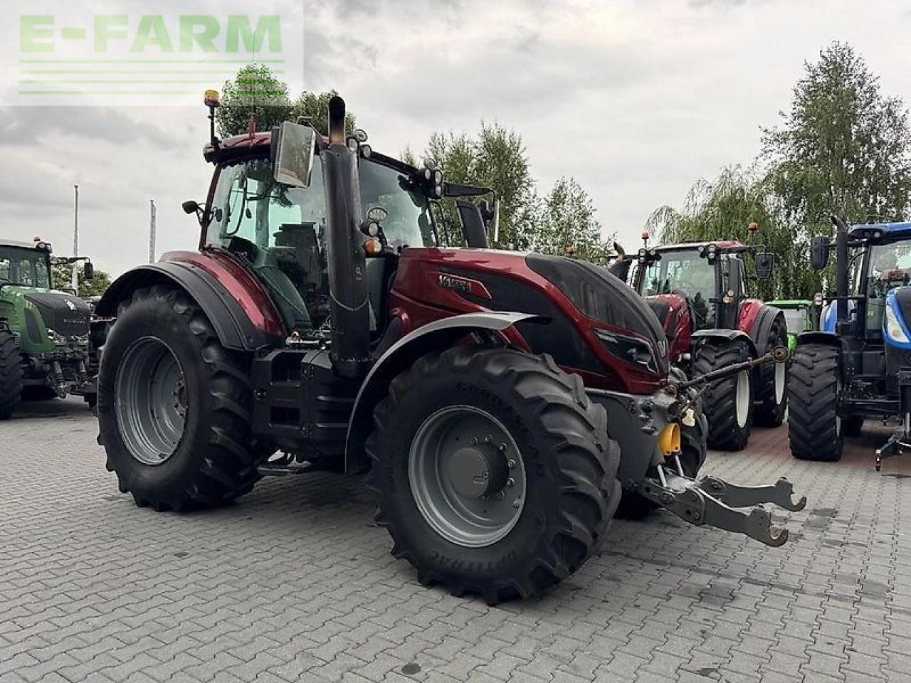 Valtra t234 versu smarttouch Versu - Трактор: фото 4 Valtra t234 versu smarttouch Versu - Трактор: фото 4