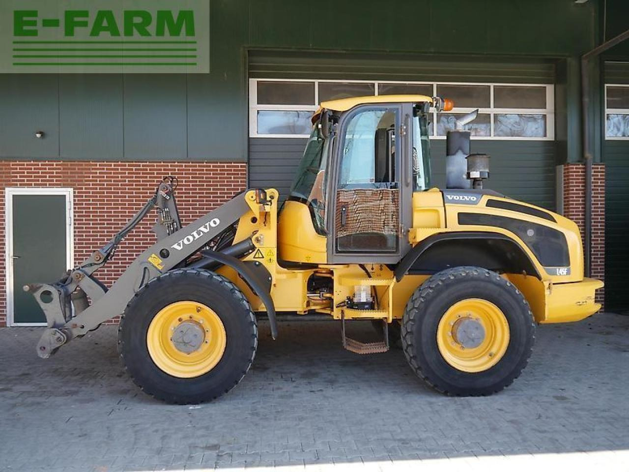 Volvo l45f - Міні-екскаватор: фото 4 Volvo l45f - Міні-екскаватор: фото 4