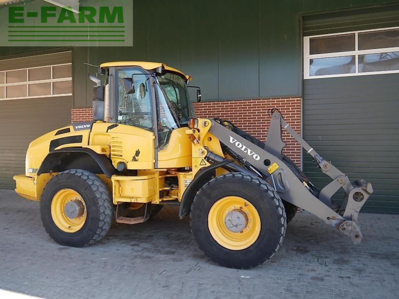 Volvo l45f - Міні-екскаватор: фото 1 Volvo l45f - Міні-екскаватор: фото 1