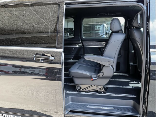 MERCEDES-BENZ EQV 300 Extralang,Avantgarde,8Sitze,2elektr.Tür - Мікроавтобус, Електробус: фото 4 MERCEDES-BENZ EQV 300 Extralang,Avantgarde,8Sitze,2elektr.Tür - Мікроавтобус, Електробус: фото 4
