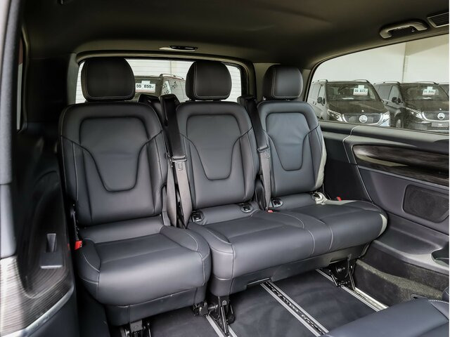 MERCEDES-BENZ EQV 300 Extralang,Avantgarde,8Sitze,2elektr.Tür - Мікроавтобус, Електробус: фото 5 MERCEDES-BENZ EQV 300 Extralang,Avantgarde,8Sitze,2elektr.Tür - Мікроавтобус, Електробус: фото 5