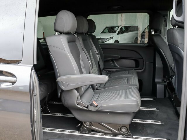 MERCEDES-BENZ EQV 300 ang,8Sitzer,2xSchiebetür,360°Kamera... - Мікроавтобус, Електробус: фото 5 MERCEDES-BENZ EQV 300 ang,8Sitzer,2xSchiebetür,360°Kamera... - Мікроавтобус, Електробус: фото 5