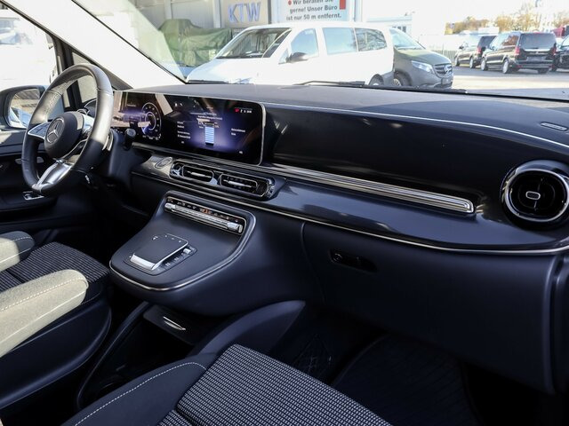 Пасажирський фургон, Електричний фургон MERCEDES-BENZ EQV 300 lang,7Sitze,2Schiebetüren,Distronic,LED...: фото 7