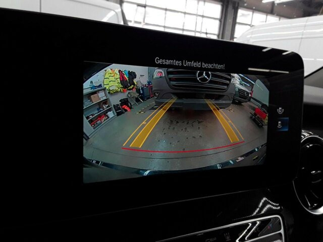 MERCEDES-BENZ EQV 300 lang,7Sitze,2xKlima,2Schiebetür el.,LED - Мікроавтобус, Електробус: фото 4 MERCEDES-BENZ EQV 300 lang,7Sitze,2xKlima,2Schiebetür el.,LED - Мікроавтобус, Електробус: фото 4