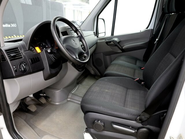 MERCEDES-BENZ Sprinter 214 CDI DOKA Pritsche,Klima,EURO6 - Легка бортова вантажівка, Вантажопасажирський фургон: фото 2 MERCEDES-BENZ Sprinter 214 CDI DOKA Pritsche,Klima,EURO6 - Легка бортова вантажівка, Вантажопасажирський фургон: фото 2
