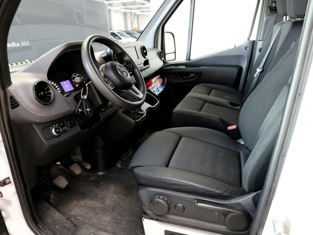 MERCEDES-BENZ Sprinter 314 CDI DOKA,MBUX,Klima,Tempomat - Тентований фургон, Вантажопасажирський фургон: фото 2 MERCEDES-BENZ Sprinter 314 CDI DOKA,MBUX,Klima,Tempomat - Тентований фургон, Вантажопасажирський фургон: фото 2