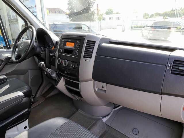 MERCEDES-BENZ Sprinter 316CDI DOKA,Allrad,AHK,Standhzg. - Легка бортова вантажівка, Вантажопасажирський фургон: фото 3 MERCEDES-BENZ Sprinter 316CDI DOKA,Allrad,AHK,Standhzg. - Легка бортова вантажівка, Вантажопасажирський фургон: фото 3