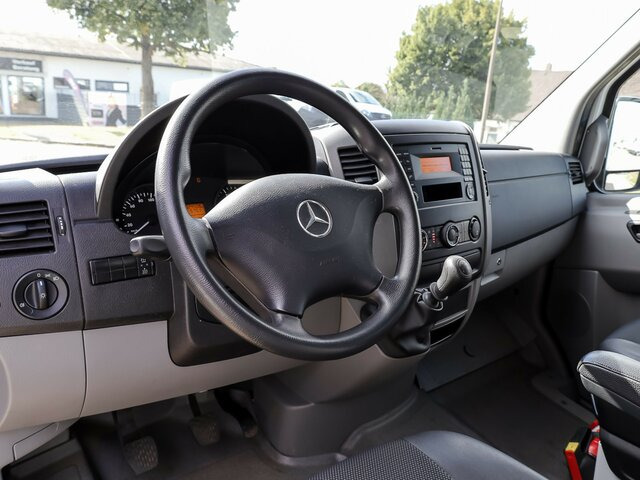 MERCEDES-BENZ Sprinter 316CDI DOKA,Allrad,AHK,Standhzg.... - Легка бортова вантажівка, Вантажопасажирський фургон: фото 4 MERCEDES-BENZ Sprinter 316CDI DOKA,Allrad,AHK,Standhzg.... - Легка бортова вантажівка, Вантажопасажирський фургон: фото 4