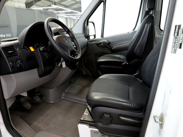 MERCEDES-BENZ Sprinter 316CDI DOKA,Allrad,Klima,AHK,TCO - Тентований фургон, Вантажопасажирський фургон: фото 2 MERCEDES-BENZ Sprinter 316CDI DOKA,Allrad,Klima,AHK,TCO - Тентований фургон, Вантажопасажирський фургон: фото 2