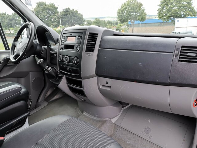 MERCEDES-BENZ Sprinter 316CDI DOKA,Allrad,Klima... - Легка бортова вантажівка, Вантажопасажирський фургон: фото 3 MERCEDES-BENZ Sprinter 316CDI DOKA,Allrad,Klima... - Легка бортова вантажівка, Вантажопасажирський фургон: фото 3