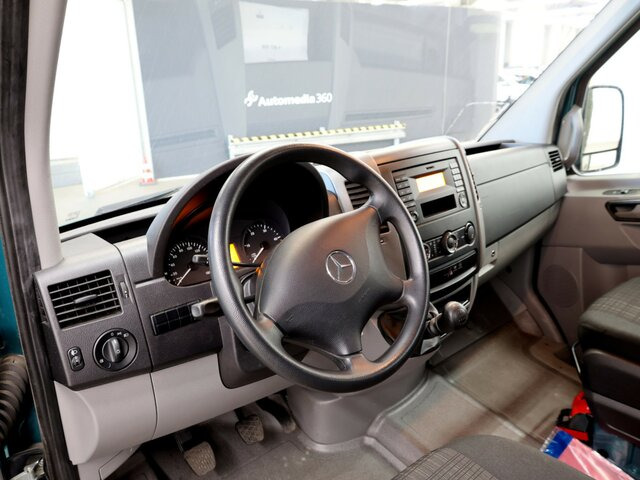 Легка бортова вантажівка, Вантажопасажирський фургон MERCEDES-BENZ Sprinter 316CDI DOKA,Allrad,Klima,Standheizung: фото 14