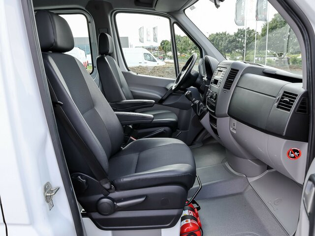 MERCEDES-BENZ Sprinter 316CDI DOKA,Allrad,Klima,Standhzg. - Тентований фургон, Вантажопасажирський фургон: фото 2 MERCEDES-BENZ Sprinter 316CDI DOKA,Allrad,Klima,Standhzg. - Тентований фургон, Вантажопасажирський фургон: фото 2