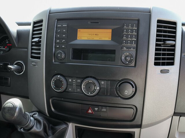 MERCEDES-BENZ Sprinter 316CDI DOKA,Allrad,Klima,Standhzg.... - Легка бортова вантажівка, Вантажопасажирський фургон: фото 5 MERCEDES-BENZ Sprinter 316CDI DOKA,Allrad,Klima,Standhzg.... - Легка бортова вантажівка, Вантажопасажирський фургон: фото 5