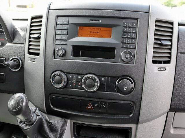 MERCEDES-BENZ Sprinter 316CDI DOKA,Allrad,Klima,Standhzg.... - Легка бортова вантажівка, Вантажопасажирський фургон: фото 5 MERCEDES-BENZ Sprinter 316CDI DOKA,Allrad,Klima,Standhzg.... - Легка бортова вантажівка, Вантажопасажирський фургон: фото 5