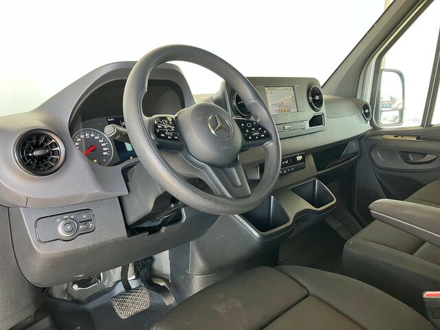 MERCEDES-BENZ Sprinter 317 CDI,3665mm,Automatik,Kamera - Суцільнометалевий фургон: фото 4 MERCEDES-BENZ Sprinter 317 CDI,3665mm,Automatik,Kamera - Суцільнометалевий фургон: фото 4