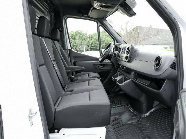 MERCEDES-BENZ Sprinter 317 CDI,3665mm,Automatik,Kamera - Суцільнометалевий фургон: фото 3 MERCEDES-BENZ Sprinter 317 CDI,3665mm,Automatik,Kamera - Суцільнометалевий фургон: фото 3