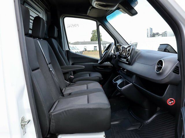 MERCEDES-BENZ Sprinter 317 CDI,3665mm,Automatik,Kamera - Суцільнометалевий фургон: фото 3 MERCEDES-BENZ Sprinter 317 CDI,3665mm,Automatik,Kamera - Суцільнометалевий фургон: фото 3