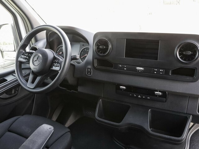 MERCEDES-BENZ Sprinter 317 Maxi,9GTronic,MBUX,Kamera... - Суцільнометалевий фургон: фото 4 MERCEDES-BENZ Sprinter 317 Maxi,9GTronic,MBUX,Kamera... - Суцільнометалевий фургон: фото 4