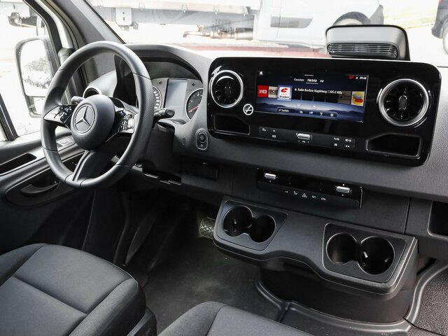 MERCEDES-BENZ Sprinter 317 Maxi,9GTronic,MBUX,Kamera - Суцільнометалевий фургон: фото 4 MERCEDES-BENZ Sprinter 317 Maxi,9GTronic,MBUX,Kamera - Суцільнометалевий фургон: фото 4