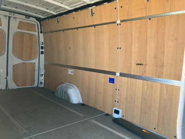 MERCEDES-BENZ Sprinter 317 Maxi,9GTronic,MBUX,Kamera... - Суцільнометалевий фургон: фото 2 MERCEDES-BENZ Sprinter 317 Maxi,9GTronic,MBUX,Kamera... - Суцільнометалевий фургон: фото 2
