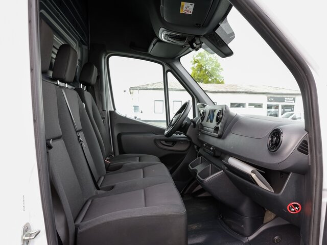 MERCEDES-BENZ Sprinter 317 Maxi,9GTronic,MBUX,Kamera - Суцільнометалевий фургон: фото 2 MERCEDES-BENZ Sprinter 317 Maxi,9GTronic,MBUX,Kamera - Суцільнометалевий фургон: фото 2