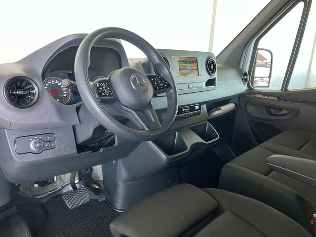 MERCEDES-BENZ Sprinter 317 Maxi,9GTronic,MBUX,Kamera - Суцільнометалевий фургон: фото 4 MERCEDES-BENZ Sprinter 317 Maxi,9GTronic,MBUX,Kamera - Суцільнометалевий фургон: фото 4