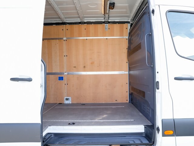 MERCEDES-BENZ Sprinter 317 Maxi,MBUX,Kamera,Tempomat... - Суцільнометалевий фургон: фото 2 MERCEDES-BENZ Sprinter 317 Maxi,MBUX,Kamera,Tempomat... - Суцільнометалевий фургон: фото 2