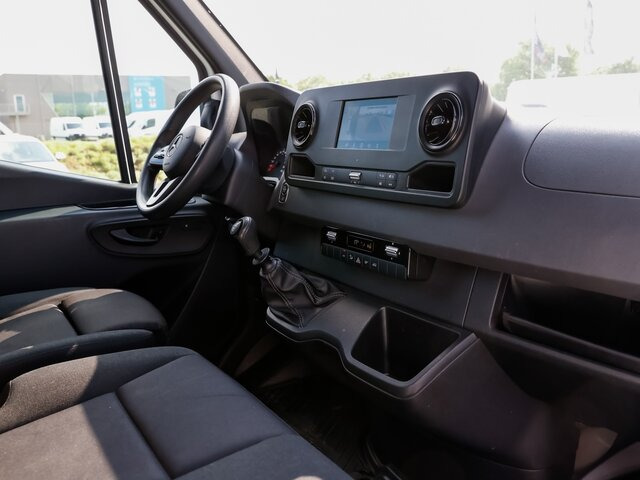 MERCEDES-BENZ Sprinter 317 Maxi,MBUX,Kamera,Tempomat - Суцільнометалевий фургон: фото 4 MERCEDES-BENZ Sprinter 317 Maxi,MBUX,Kamera,Tempomat - Суцільнометалевий фургон: фото 4