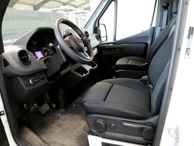 MERCEDES-BENZ Sprinter 319CDI DOKA,Allrad,Automatik,LED - Легка бортова вантажівка, Вантажопасажирський фургон: фото 2 MERCEDES-BENZ Sprinter 319CDI DOKA,Allrad,Automatik,LED - Легка бортова вантажівка, Вантажопасажирський фургон: фото 2