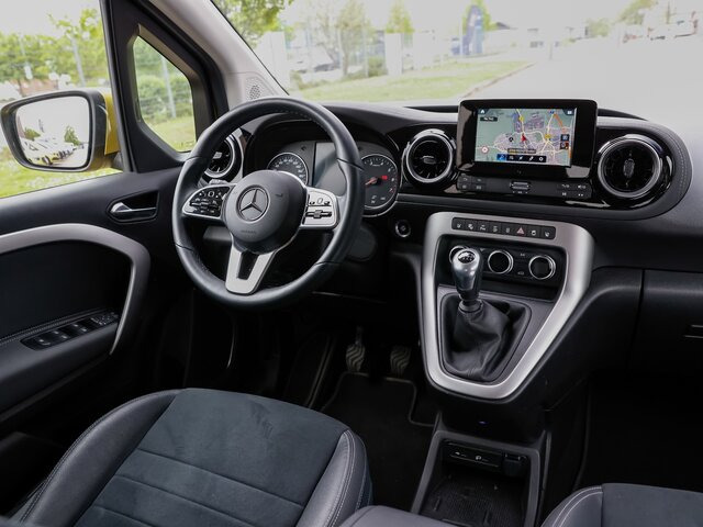 MERCEDES-BENZ T 180 Power Plus,AHK,LED,Navi,Kamera,Tempomat - Пасажирський фургон: фото 3 MERCEDES-BENZ T 180 Power Plus,AHK,LED,Navi,Kamera,Tempomat - Пасажирський фургон: фото 3