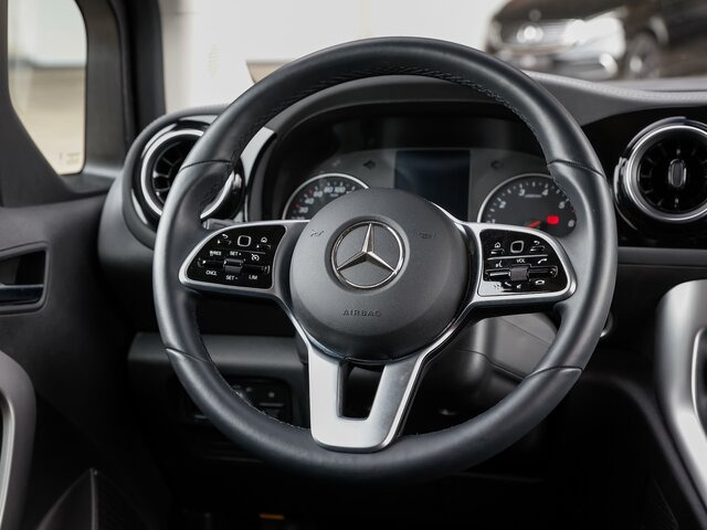 MERCEDES-BENZ T 180 Power Plus,MBUX,LED,Navi,Kamera,Tempomat - Пасажирський фургон: фото 5 MERCEDES-BENZ T 180 Power Plus,MBUX,LED,Navi,Kamera,Tempomat - Пасажирський фургон: фото 5