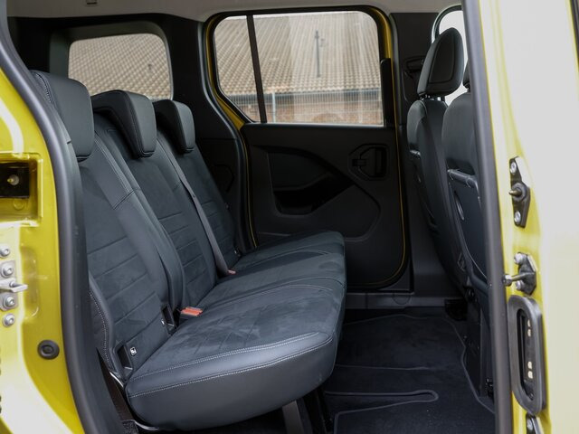 MERCEDES-BENZ T 180 Progressive,AHK,LED,Navi,Kamera,Tempomat... - Пасажирський фургон: фото 2 MERCEDES-BENZ T 180 Progressive,AHK,LED,Navi,Kamera,Tempomat... - Пасажирський фургон: фото 2