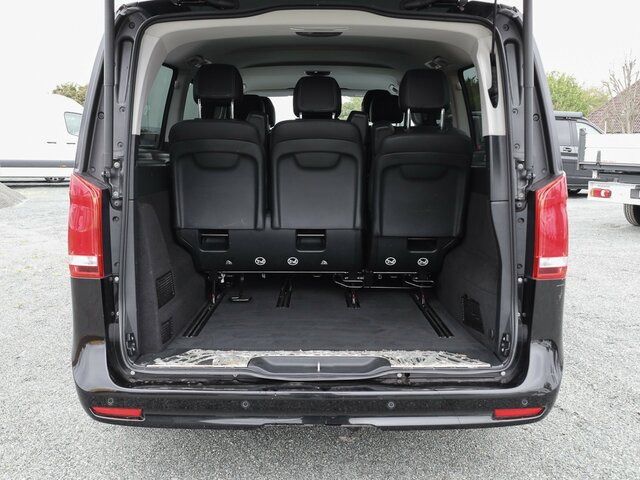 MERCEDES-BENZ V 300 Avantgarde Extralang,2xSchiebetür el.,AHK... - Пасажирський фургон: фото 2 MERCEDES-BENZ V 300 Avantgarde Extralang,2xSchiebetür el.,AHK... - Пасажирський фургон: фото 2