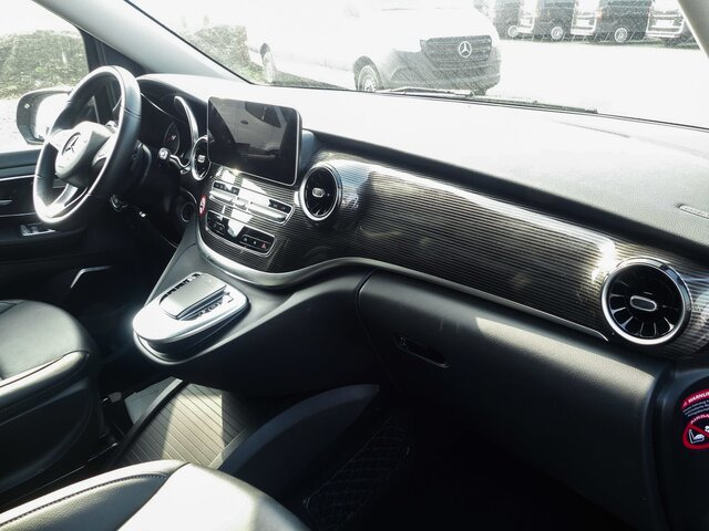 MERCEDES-BENZ V 300 Avantgarde Extralang,2xSchiebetür el.,AHK... - Пасажирський фургон: фото 2 MERCEDES-BENZ V 300 Avantgarde Extralang,2xSchiebetür el.,AHK... - Пасажирський фургон: фото 2