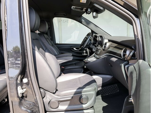 MERCEDES-BENZ V 300 Avantgarde Extralang,2xSchiebetür elektr. - Мікроавтобус, Пасажирський фургон: фото 5 MERCEDES-BENZ V 300 Avantgarde Extralang,2xSchiebetür elektr. - Мікроавтобус, Пасажирський фургон: фото 5