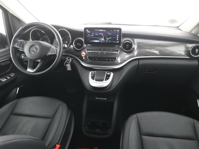 MERCEDES-BENZ V 300 Avantgarde Extralang,Allrad,2Schiebetüren... - Пасажирський фургон: фото 2 MERCEDES-BENZ V 300 Avantgarde Extralang,Allrad,2Schiebetüren... - Пасажирський фургон: фото 2